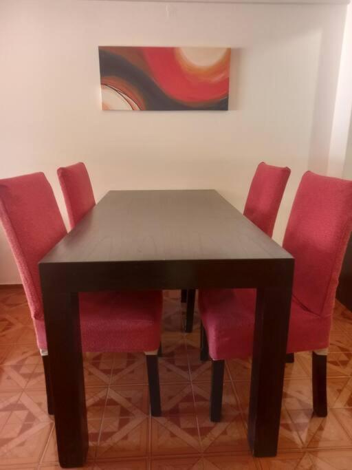Apartamento Departamento Luminoso En Pleno Centro.